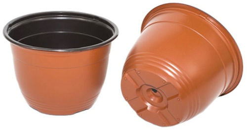 Кашпо 3.5л  d22см h15см формованный