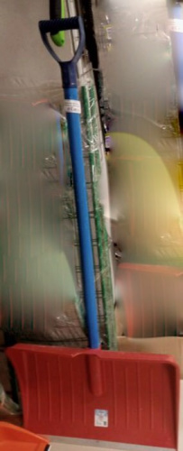 Лопата БУРАН 560*400 с алюм.планкой,пласт.черенок d35