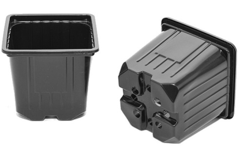 Горшок  0.30л 8*8*8см формованный квадрат